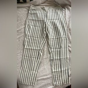 NWT Women’s size 8 striped pants